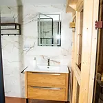 4 A 10 Personnes Avec Sauna