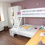 4 A 10 Personnes Avec Sauna