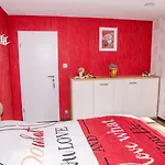 4 A 10 Personnes Avec Sauna