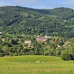 4 A 10 Personnes Avec Sauna