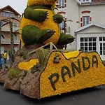 4 A 10 Personnes Avec Sauna