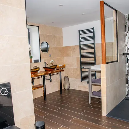 Vakantiehuis 4 A 10 Personnes Avec Sauna
