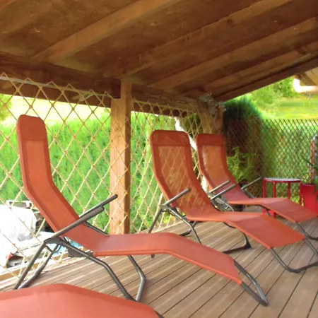 4 A 10 Personnes Avec Sauna