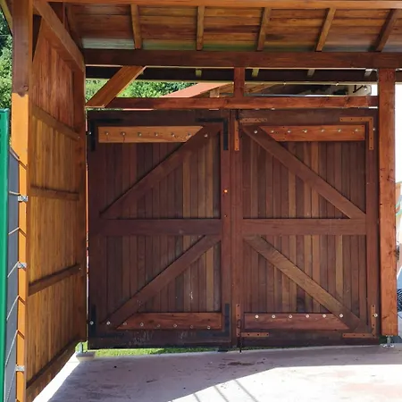 4 A 10 Personnes Avec Sauna